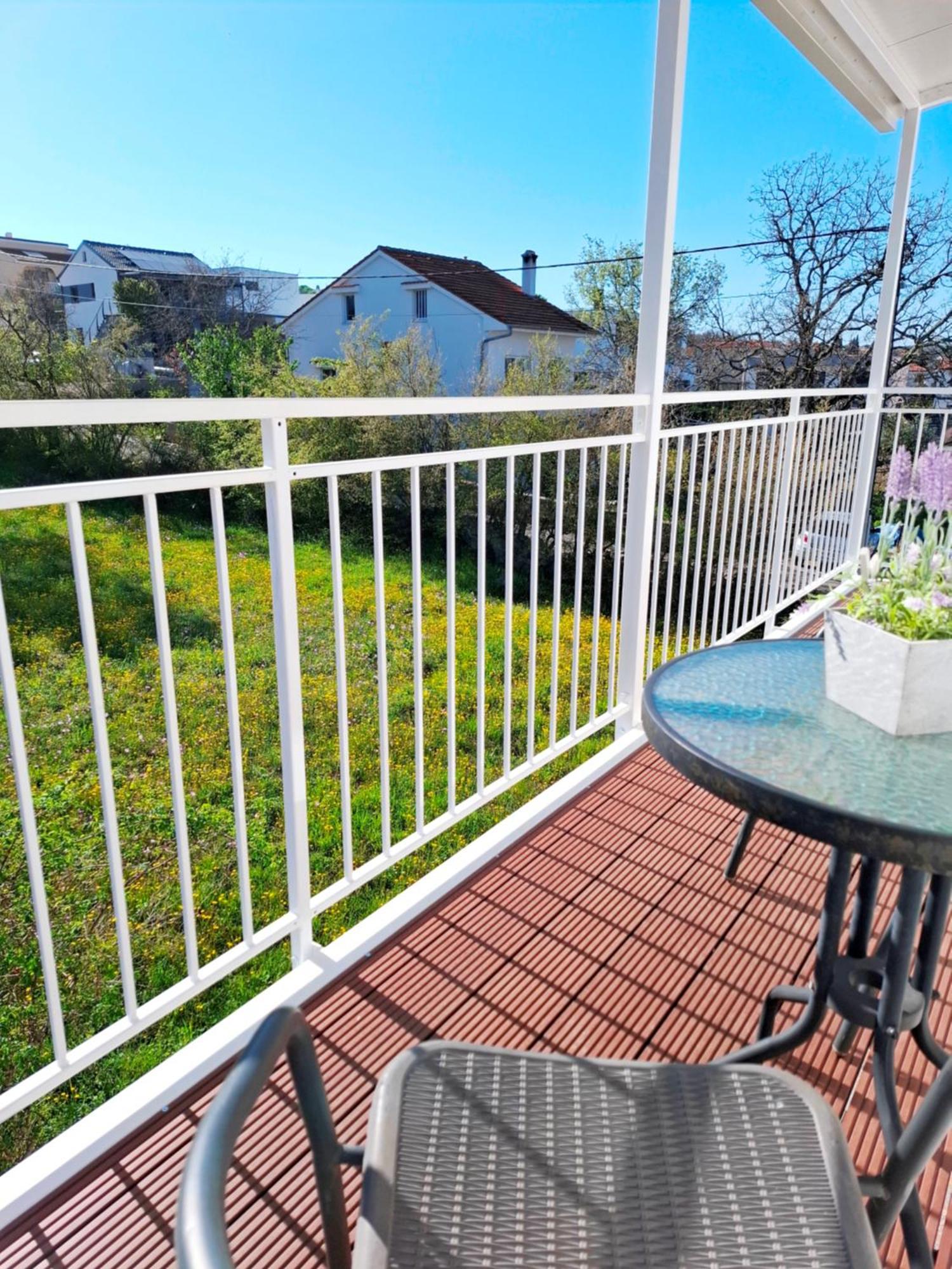 Apartment Mina *